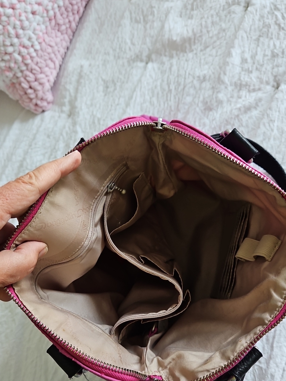 Baggalini Purse - Picture 4 of 6